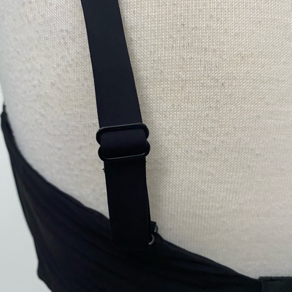 Secret Treasure black bra soft cup no wire adjustable great for t-shirts 38DD - Picture 7 of 10